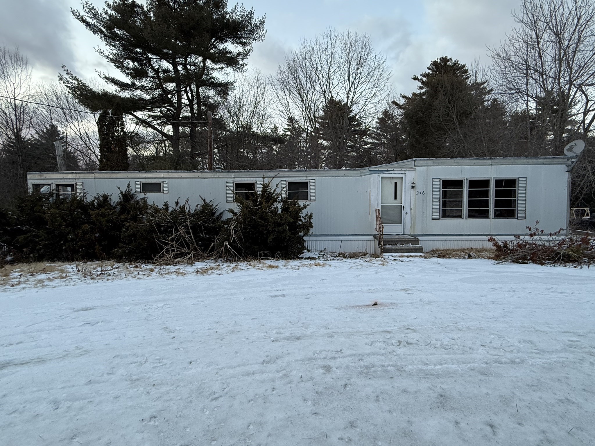 246 Old Warren Road Palmer, MA 01069 - Photo 1 of 8 Gallery Image 1