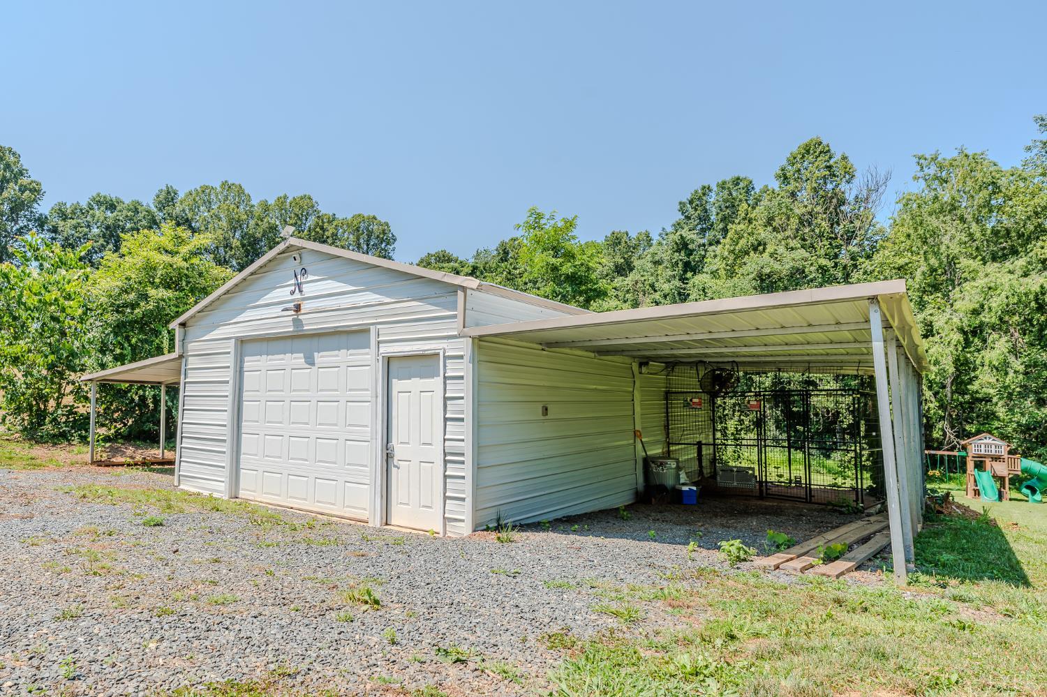 1553 Old Stage Road Amherst, VA 24521 - Photo 18 of 61 front view of a house