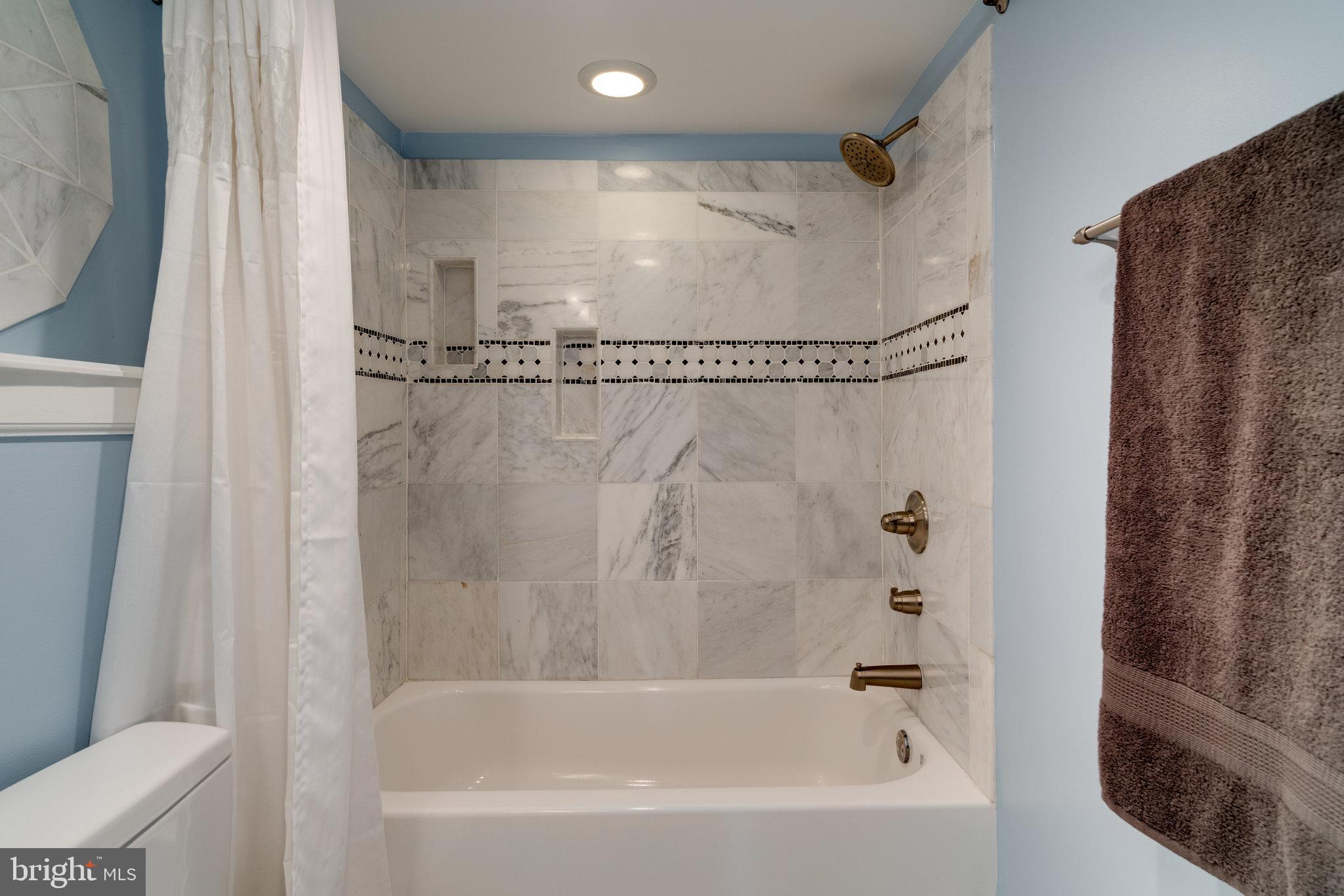 6926 Spur Road Springfield, VA 22153 - Photo 47 of 75 Exquisite Tile Work