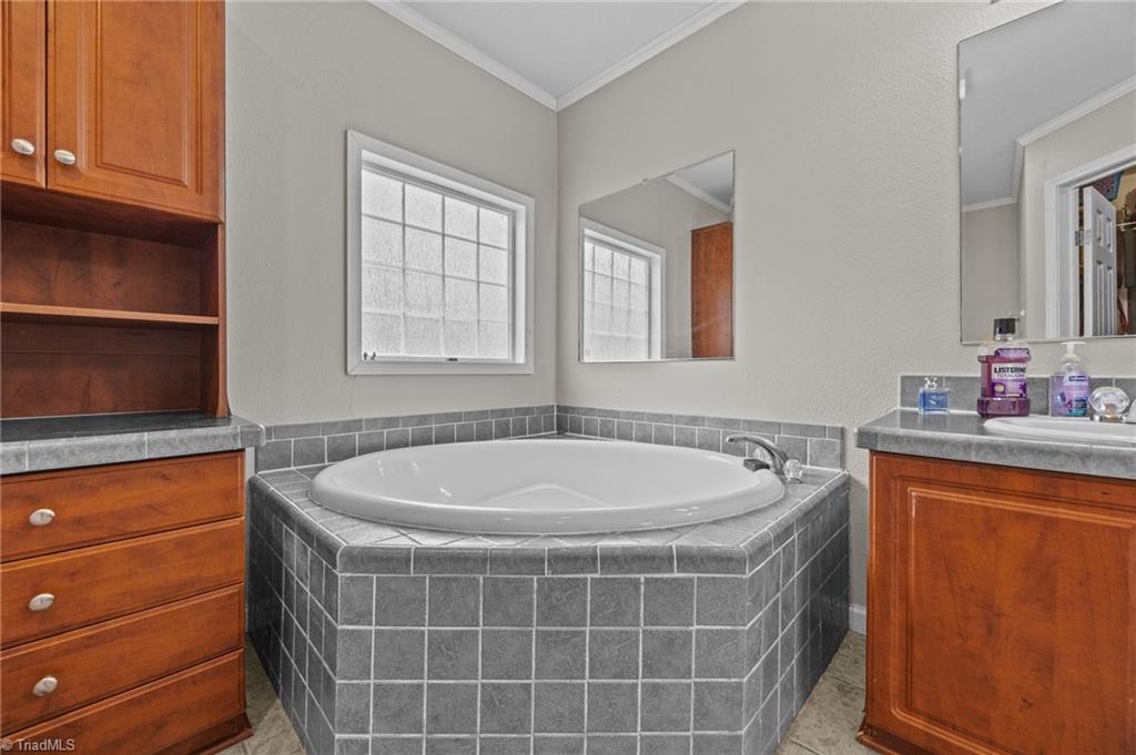 9027 Cook Farm Road Belews Creek, NC 27009 - Photo 19 of 43 Gallery Image 19