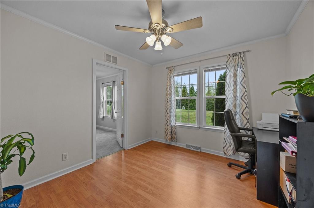9027 Cook Farm Road Belews Creek, NC 27009 - Photo 25 of 43 Gallery Image 25