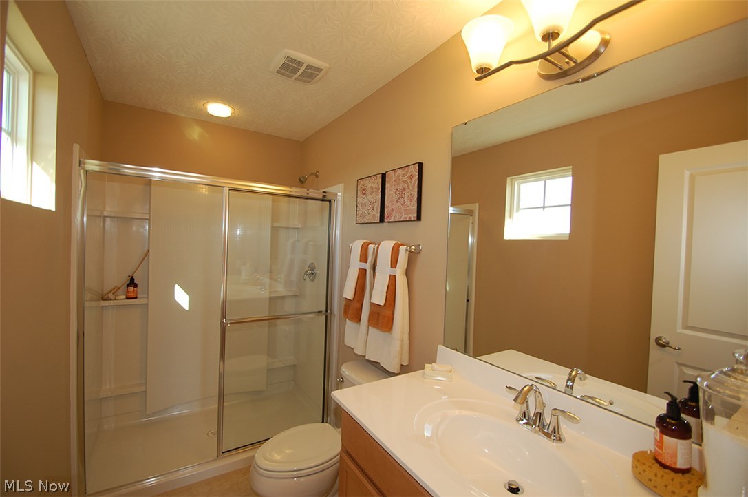 107 Harvest Ridge Way North Ridgeville, OH 44035 - Photo 11 of 22 Gallery Image 11