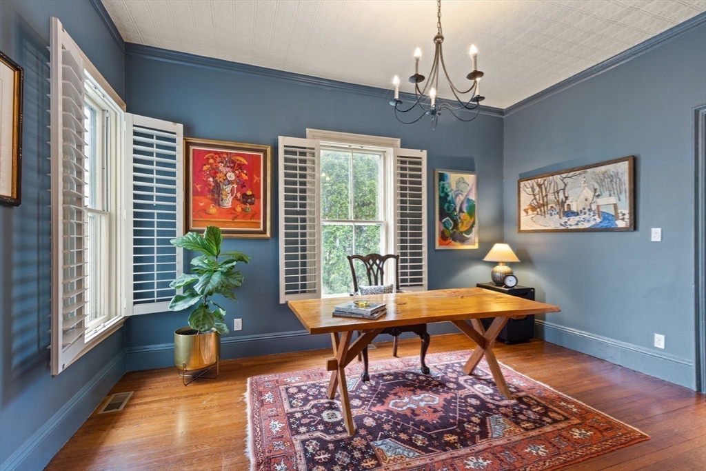 8 Parker Street Lexington, MA 02421 - Photo 24 of 41 Gallery Image 24
