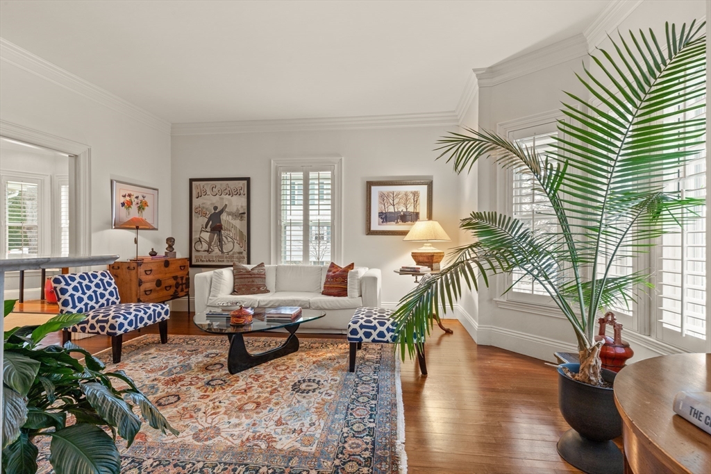 8 Parker Street Lexington, MA 02421 - Photo 3 of 41 Gallery Image 3