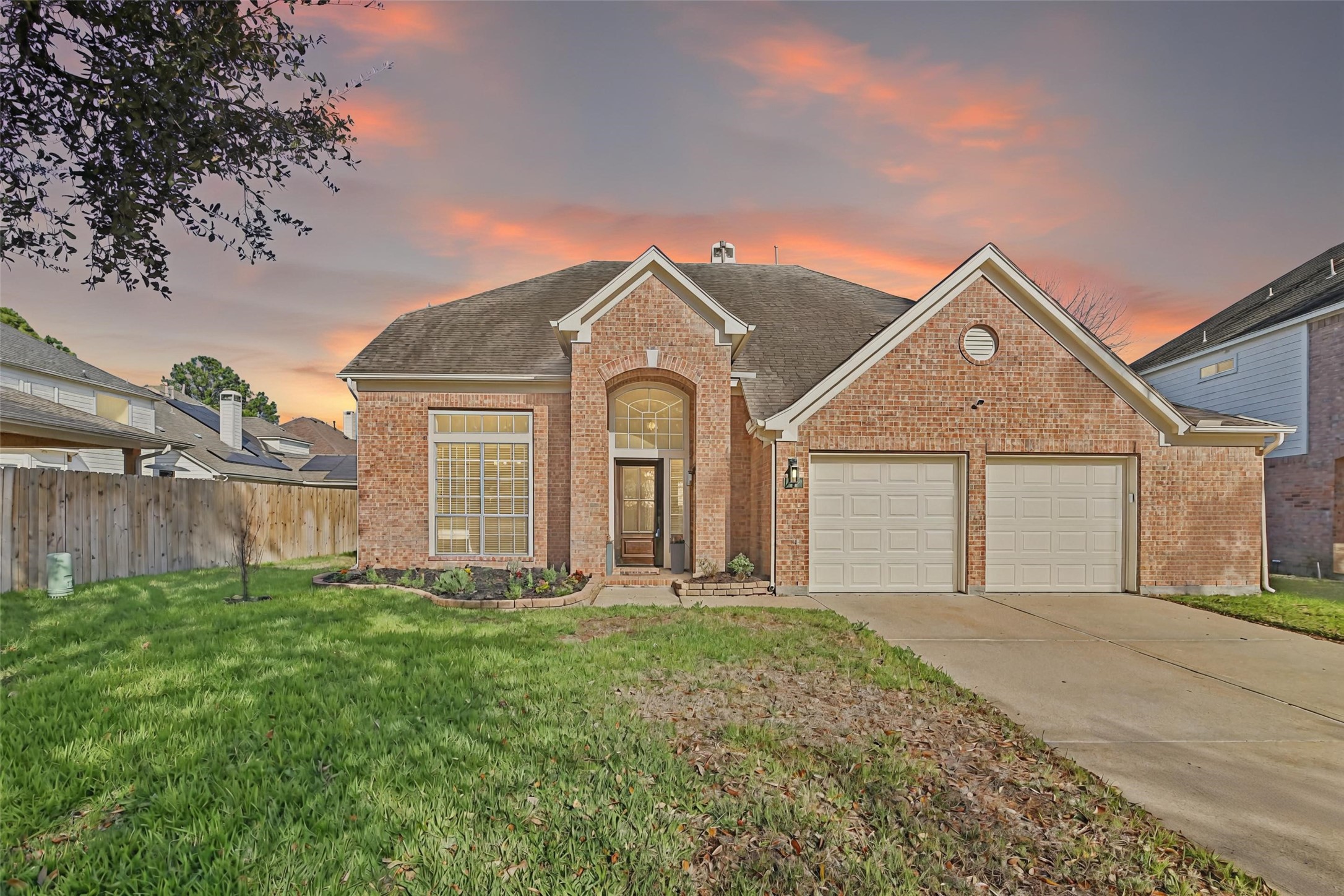 16210 Broken Timber Circle Houston, TX 77095 - Photo 7 of 28 Welcome to 16210 Broken Timber Circle!