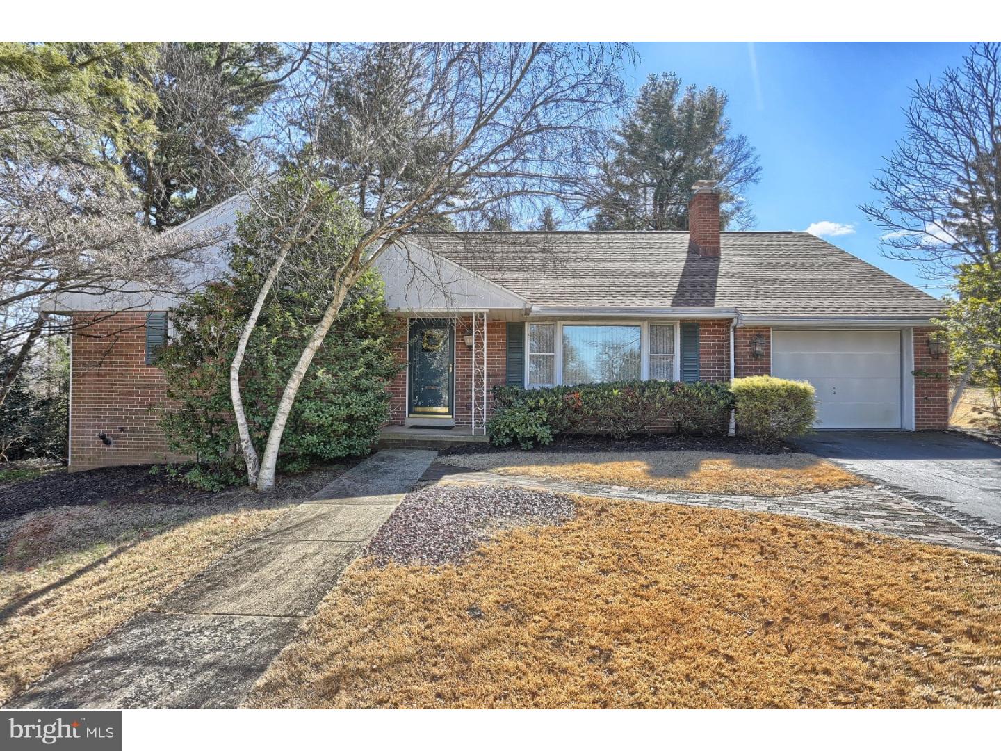 1316 Farr Road Reading, PA 19607 - Photo 1 of 23 Gallery Image 1