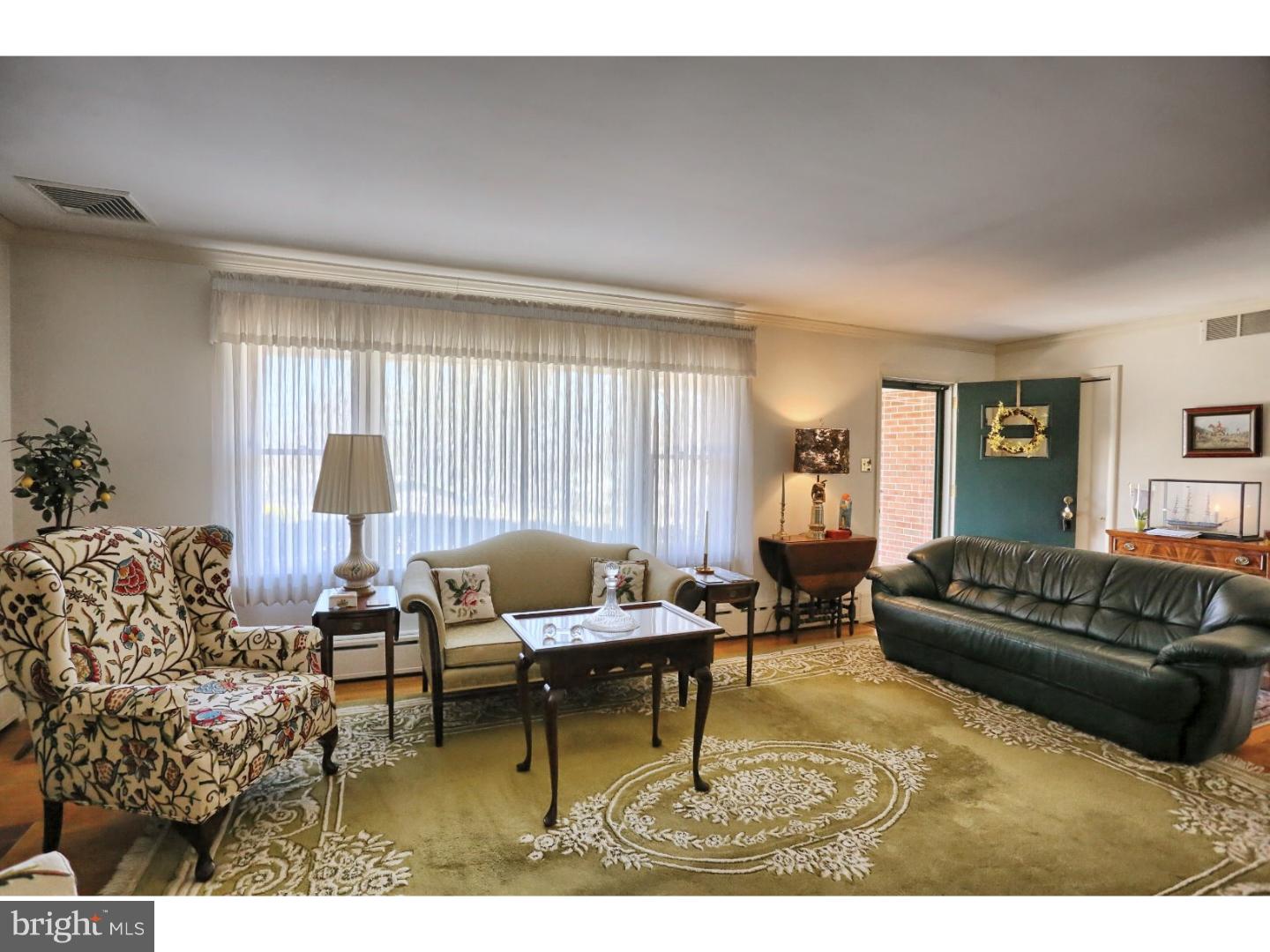 1316 Farr Road Reading, PA 19607 - Photo 4 of 23 Gallery Image 4