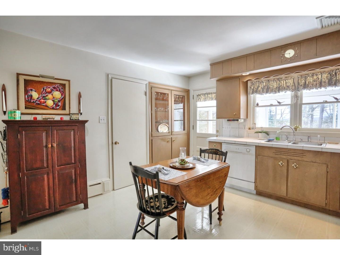 1316 Farr Road Reading, PA 19607 - Photo 9 of 23 Gallery Image 9
