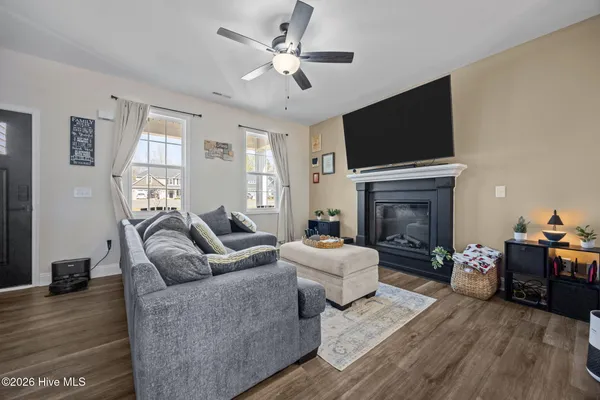 $369,999 | 806 Twin Leaf Court, Cameron, NC 28326