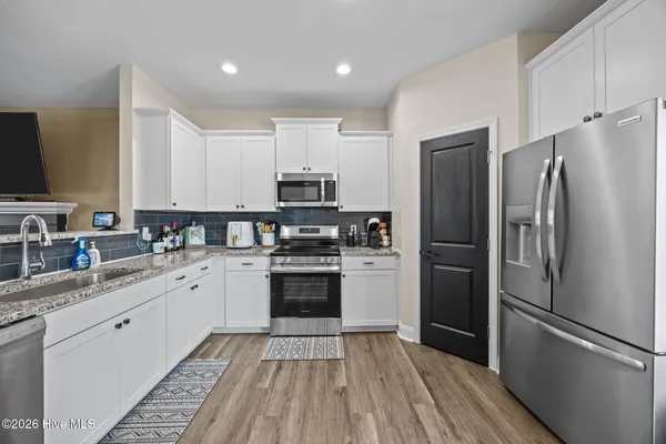 $369,999 | 806 Twin Leaf Court, Cameron, NC 28326