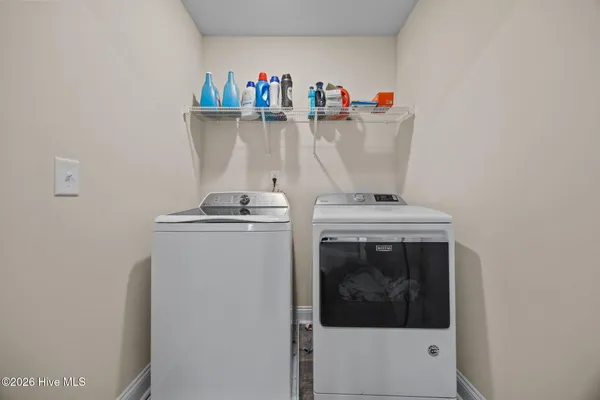 $369,999 | 806 Twin Leaf Court, Cameron, NC 28326