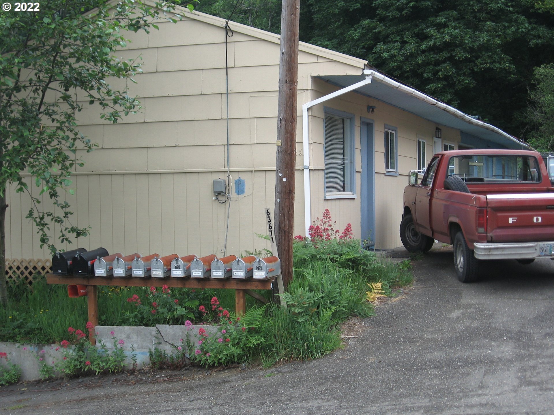 63671 Harriet Road Coos Bay, OR 97420 - Photo 3 of 13 Gallery Image 3