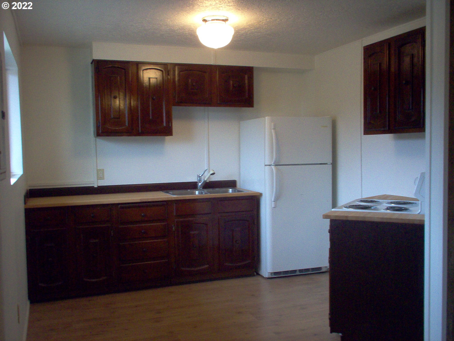 63671 Harriet Road Coos Bay, OR 97420 - Photo 5 of 13 Gallery Image 5