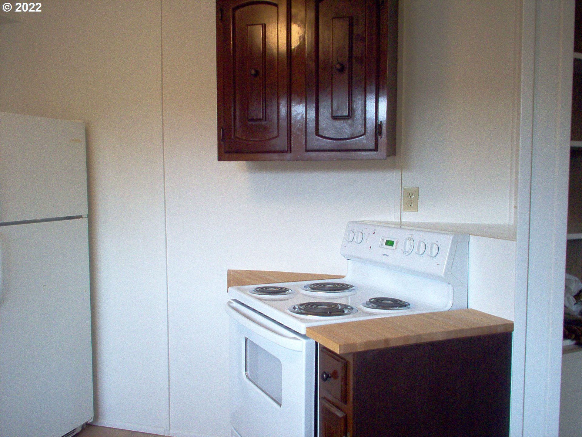 63671 Harriet Road Coos Bay, OR 97420 - Photo 6 of 13 Gallery Image 6