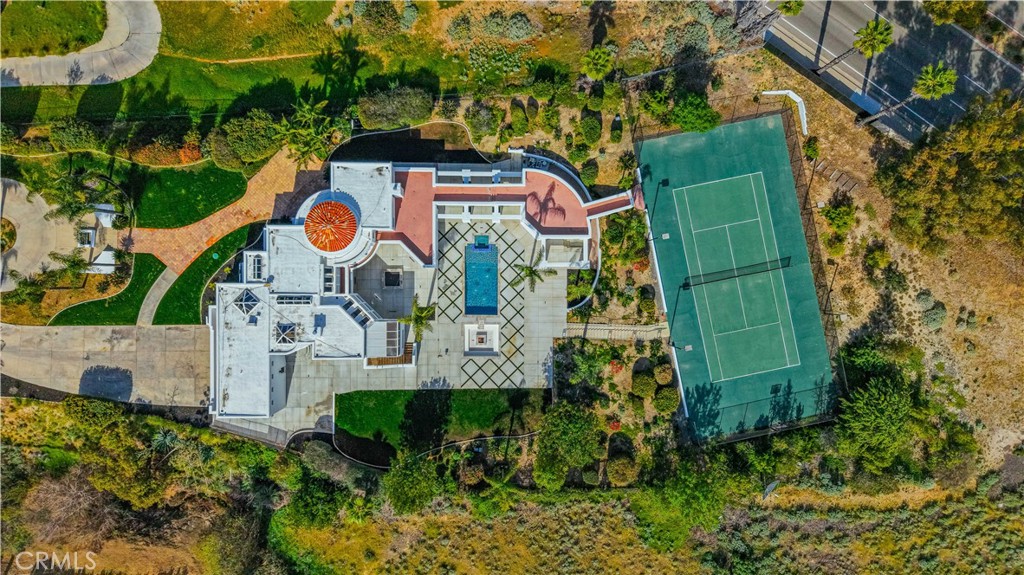 6910 Sandtrack Road Riverside, CA 92506 - Photo 13 of 75