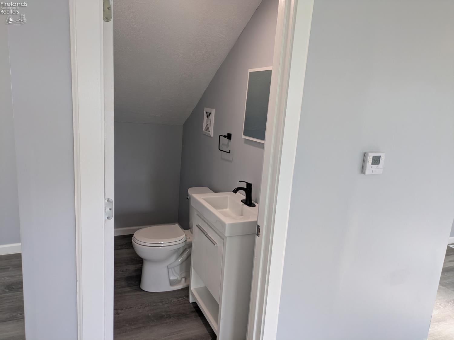196 North Ridge Street Monroeville, OH 44847 - Photo 12 of 29 Gallery Image 12