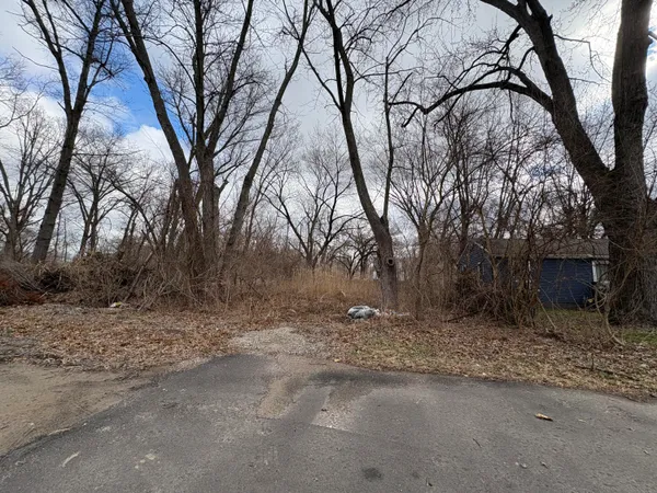 $8,000 | 4401 McKinley Street, Gary, IN 46408