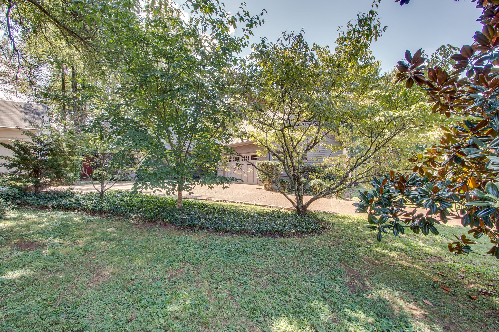 3403 Wimbledon Road Nashville, TN 37215 - Photo 3 of 49 Gallery Image 3