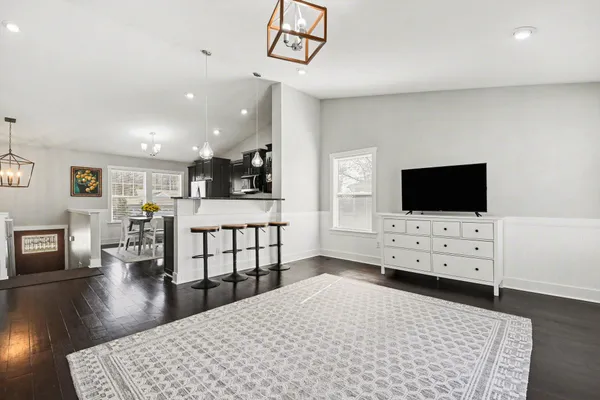 $450,000 | 1627 Hamlet Drive, Lowell, MI 49331