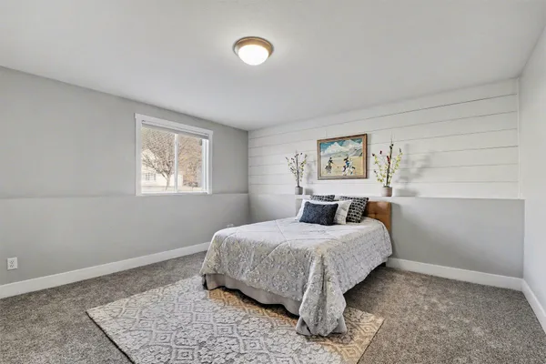 $450,000 | 1627 Hamlet Drive, Lowell, MI 49331