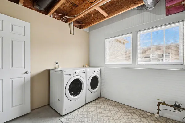 $450,000 | 1627 Hamlet Drive, Lowell, MI 49331