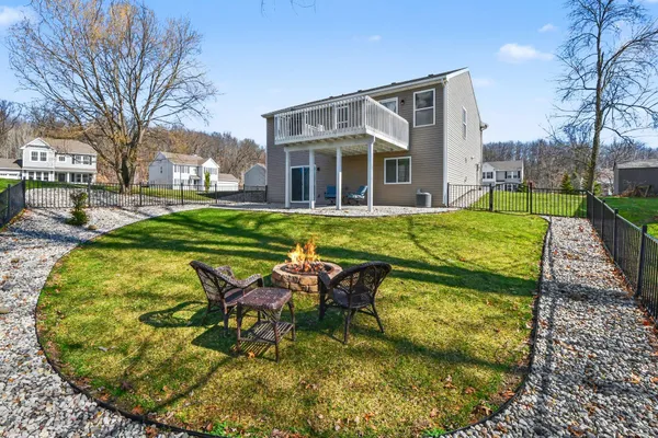 $450,000 | 1627 Hamlet Drive, Lowell, MI 49331