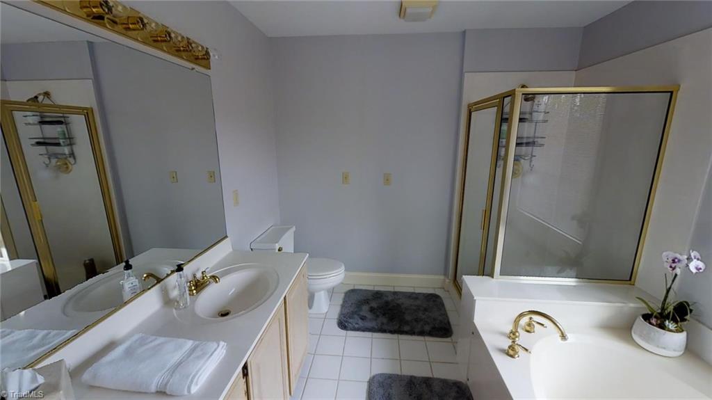 8048 Glengarriff Road Clemmons, NC 27012 - Photo 14 of 22 Gallery Image 14
