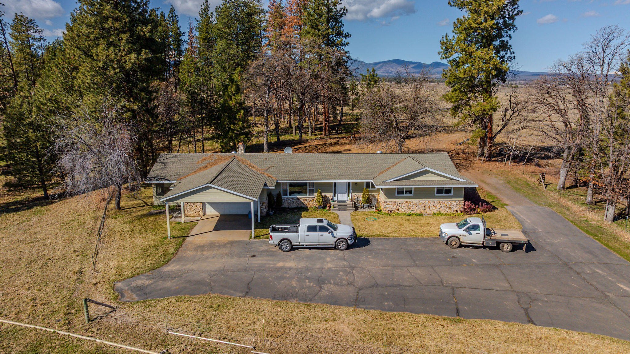 56100 Smock Road Tygh Valley, OR 97063 - Photo 11 of 122 DJI_20250306125726_0191_D-HDR