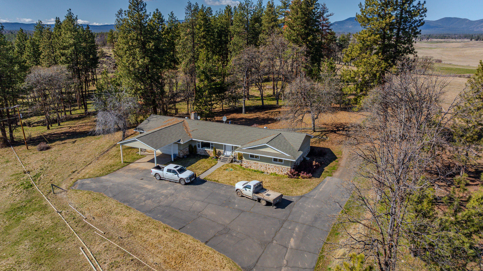 56100 Smock Road Tygh Valley, OR 97063 - Photo 12 of 122 DJI_20250306125749_0194_D-HDR