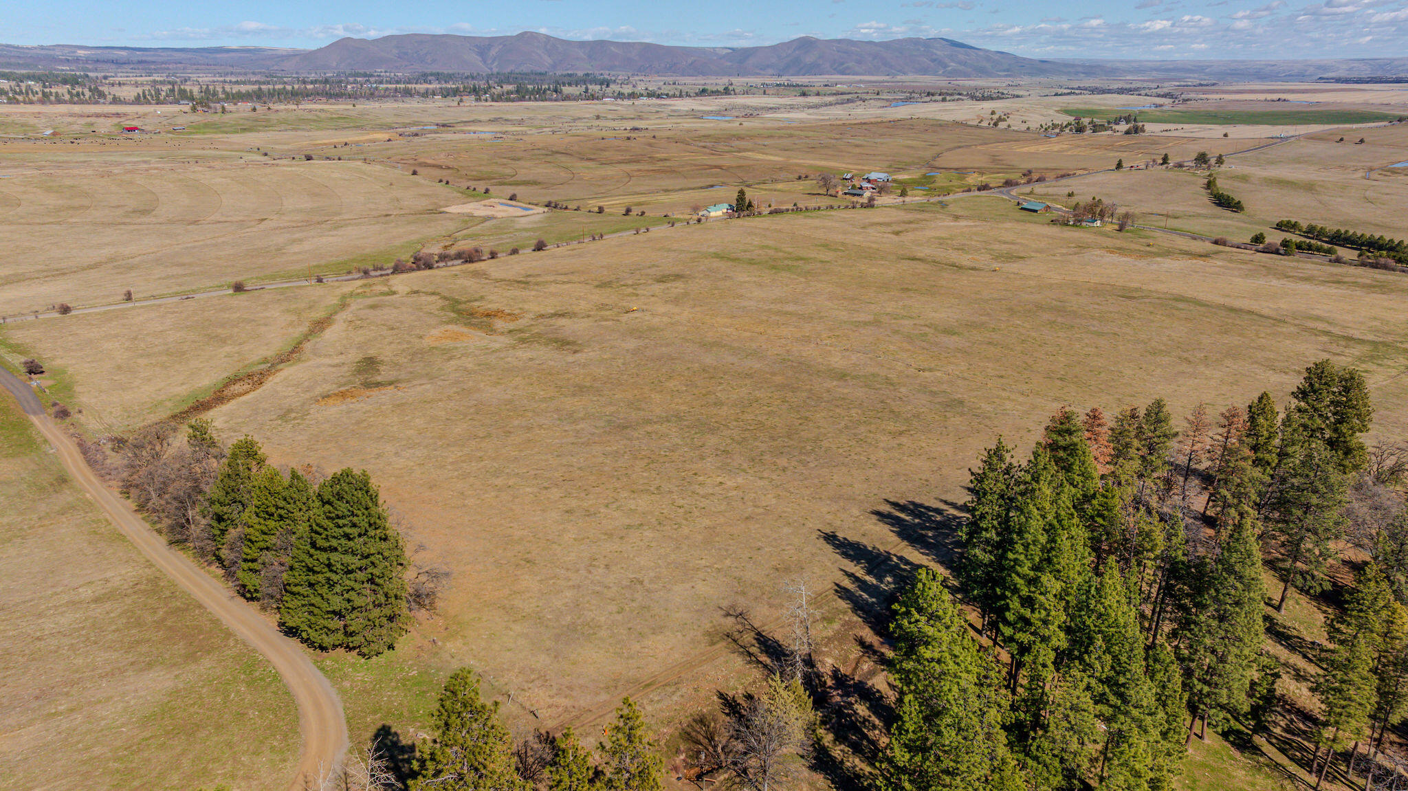 56100 Smock Road Tygh Valley, OR 97063 - Photo 15 of 122 DJI_20250306125945_0204_D-HDR