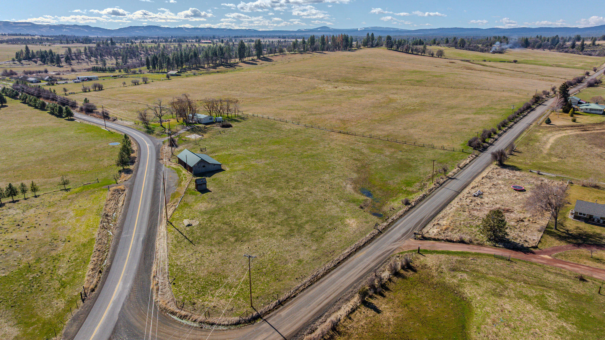 56100 Smock Road Tygh Valley, OR 97063 - Photo 21 of 122 DJI_20250306130332_0227_D-HDR
