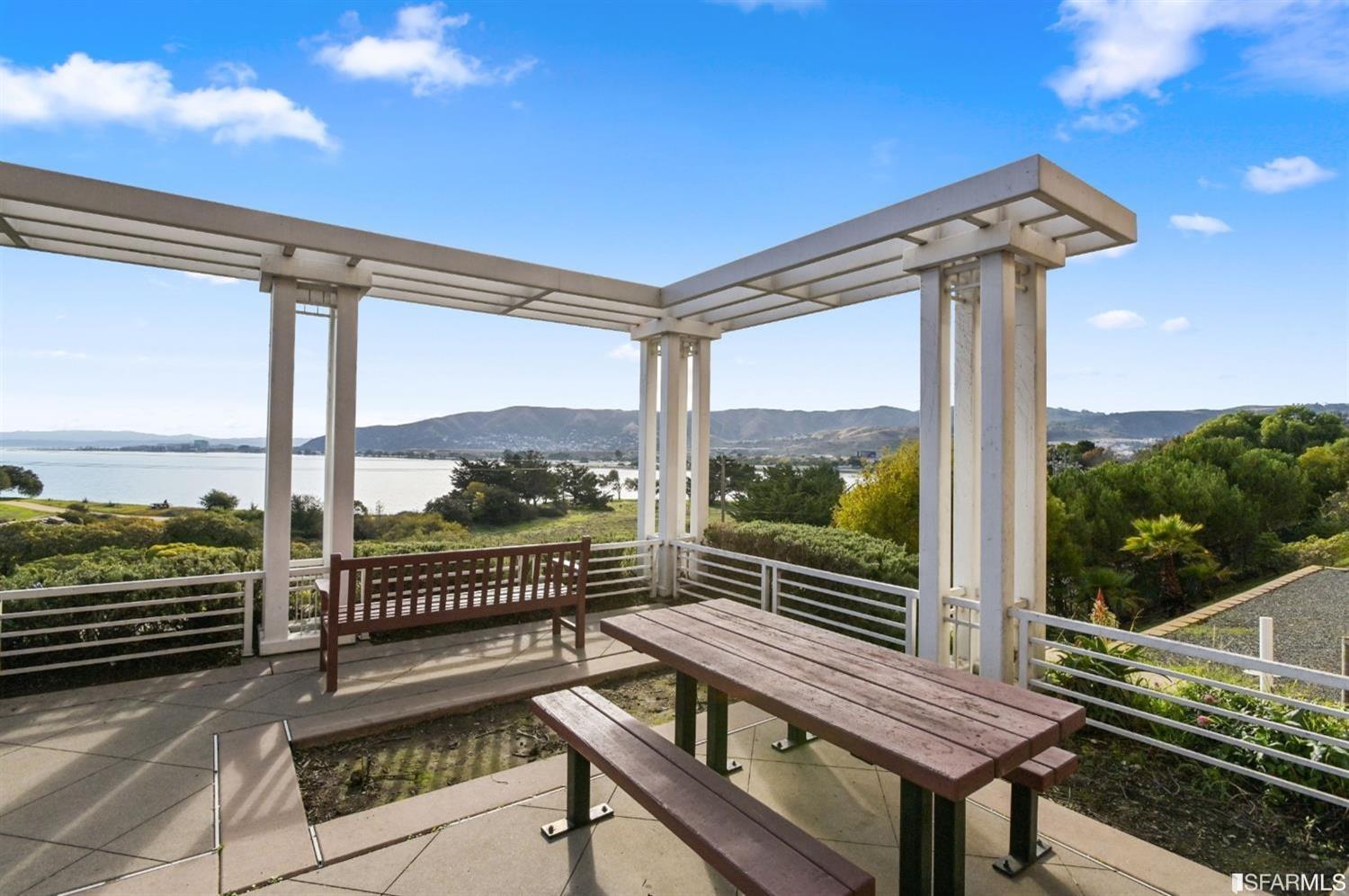 401 Crescent Court, Unit 4306 San Francisco, CA 94134 - Photo 22 of 23