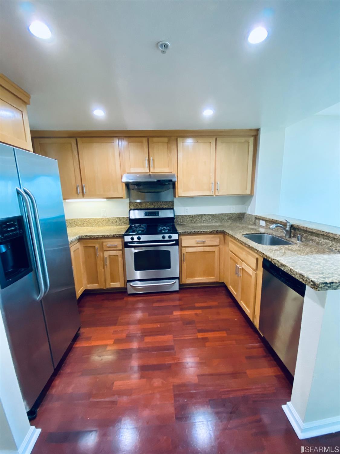 401 Crescent Court, Unit 4306 San Francisco, CA 94134 - Photo 6 of 23