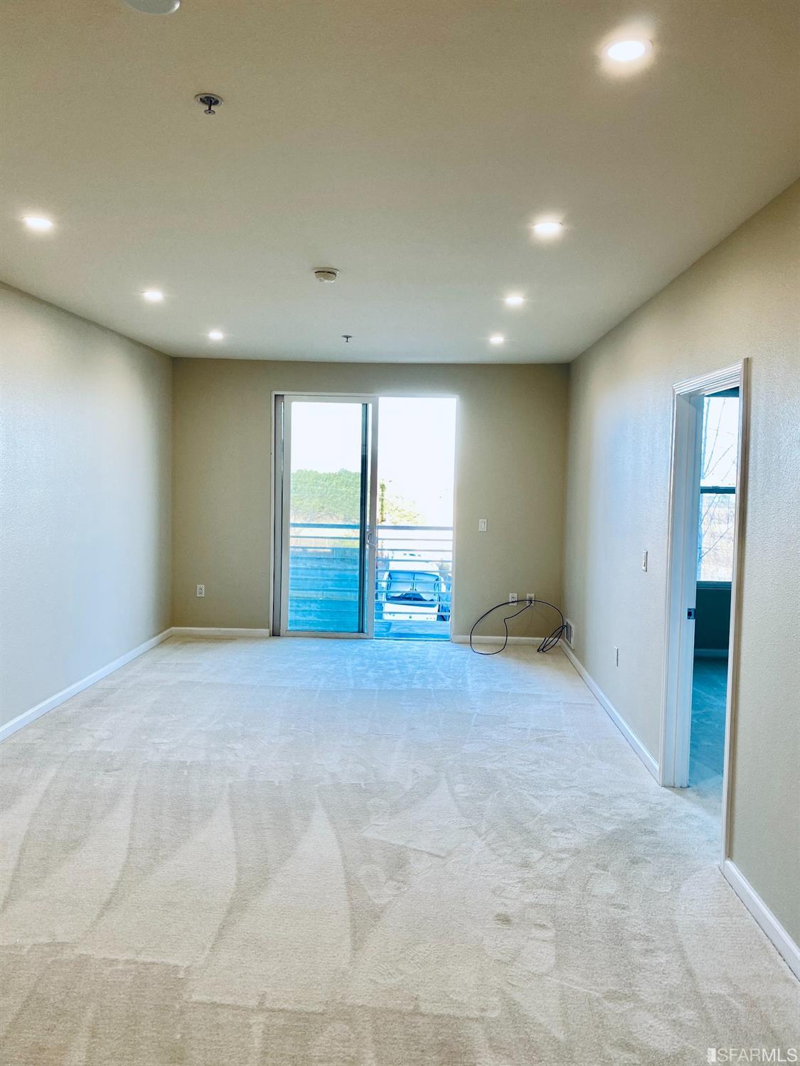 401 Crescent Court, Unit 4306 San Francisco, CA 94134 - Photo 8 of 23