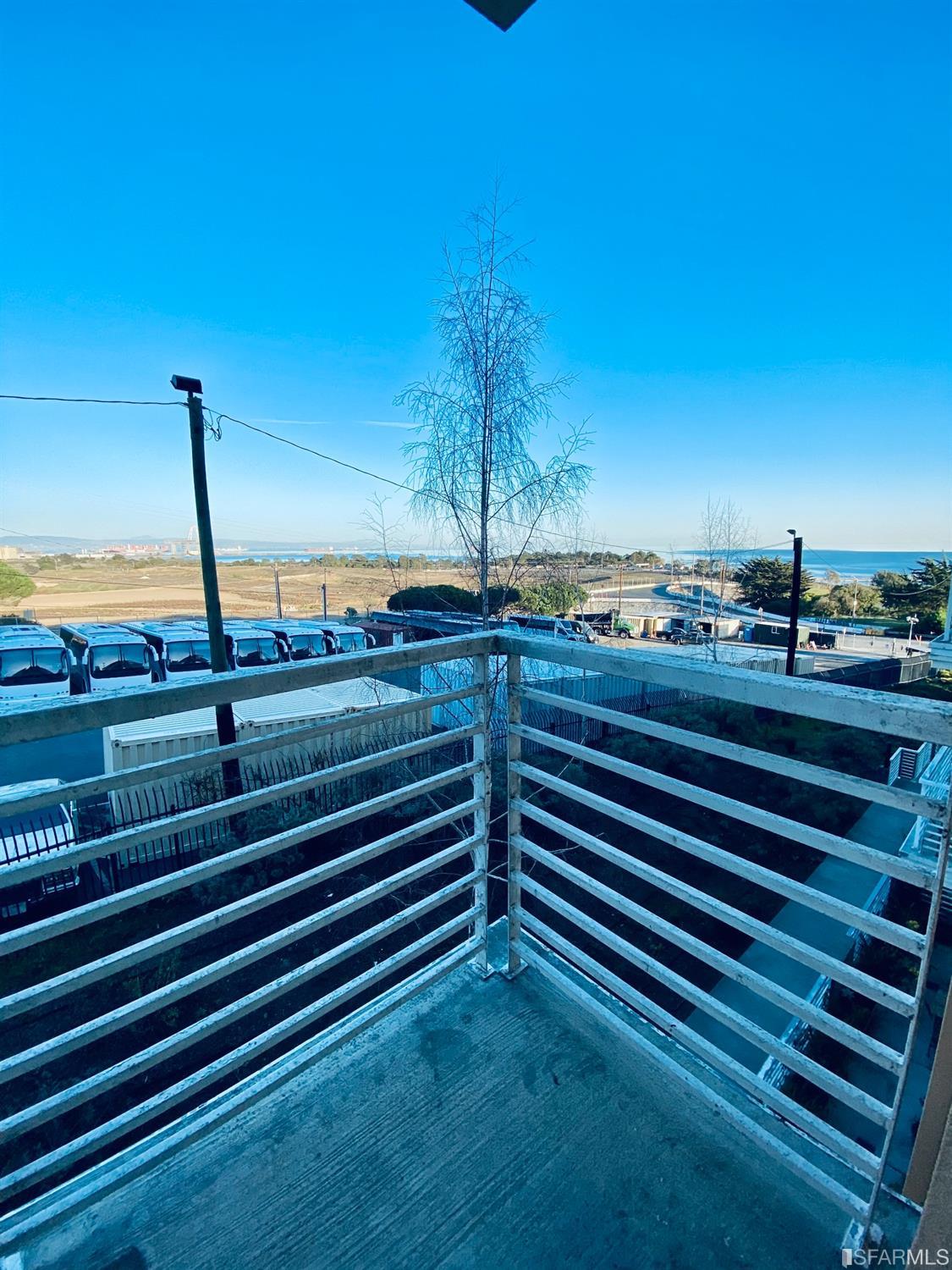 401 Crescent Court, Unit 4306 San Francisco, CA 94134 - Photo 10 of 23