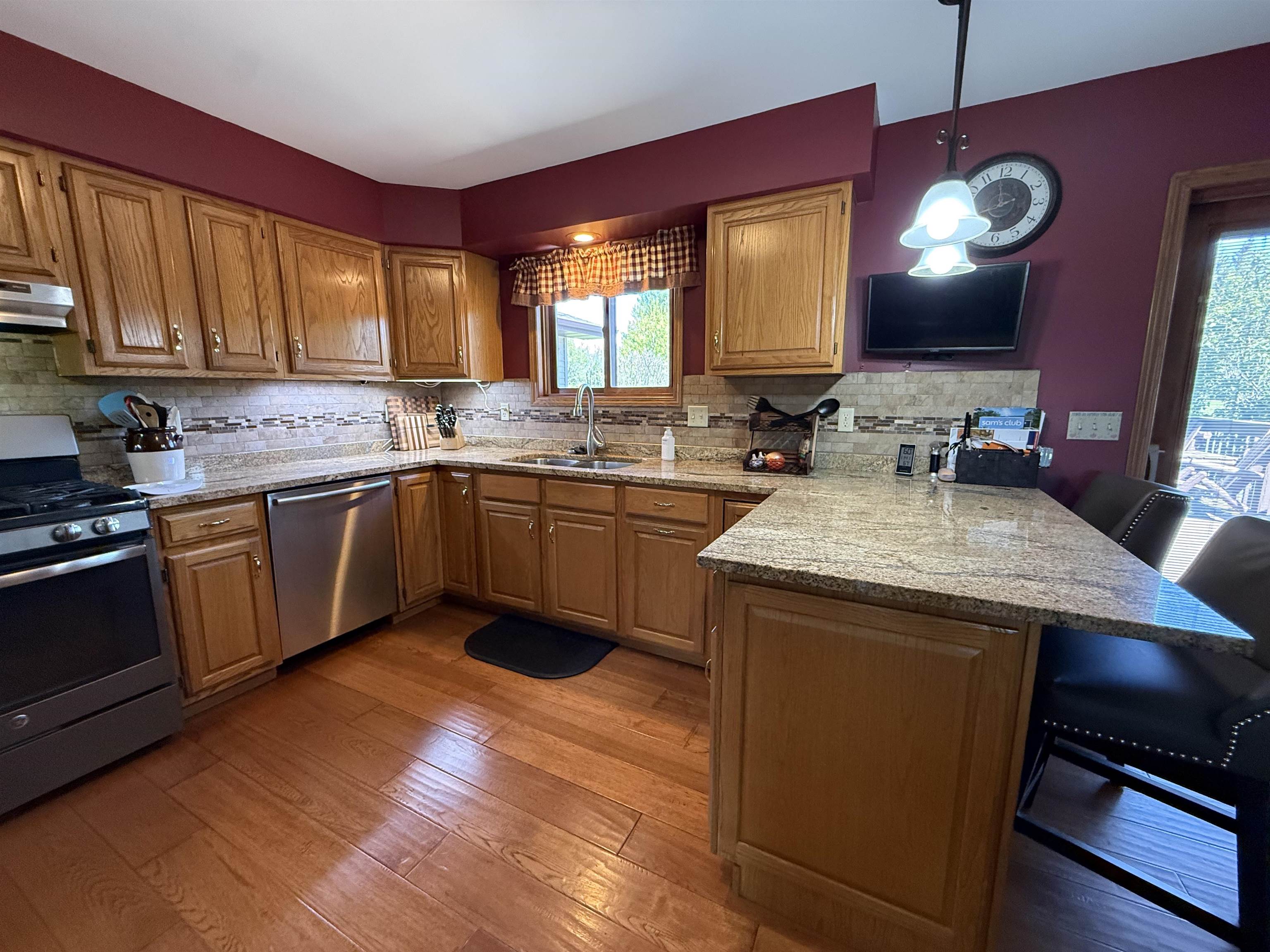 813 Alderman Street Tomah, WI 54660 - Photo 6 of 41