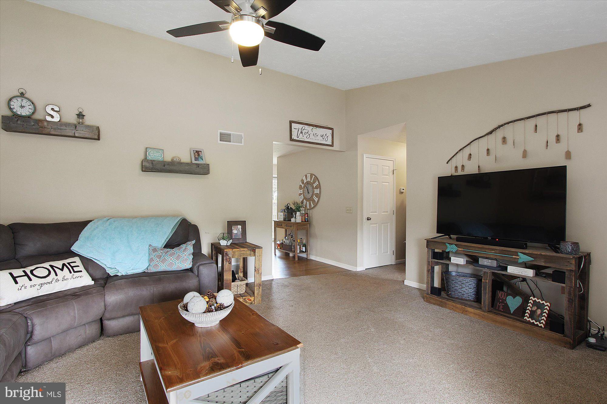 100 Boxwood Road Manchester, PA 17345 - Photo 6 of 25 Gallery Image 6