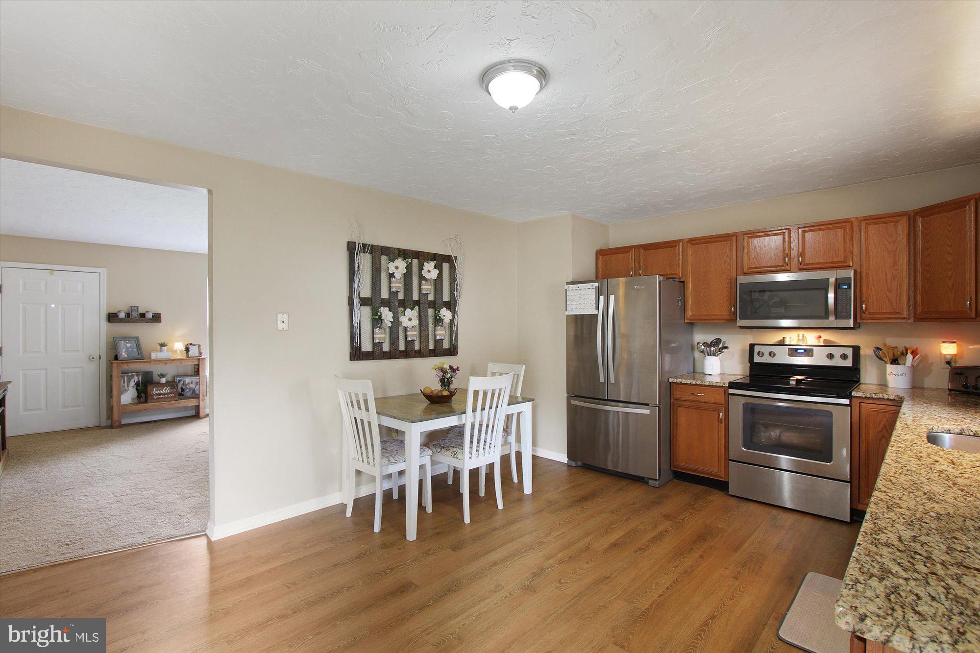 100 Boxwood Road Manchester, PA 17345 - Photo 9 of 25 Gallery Image 9