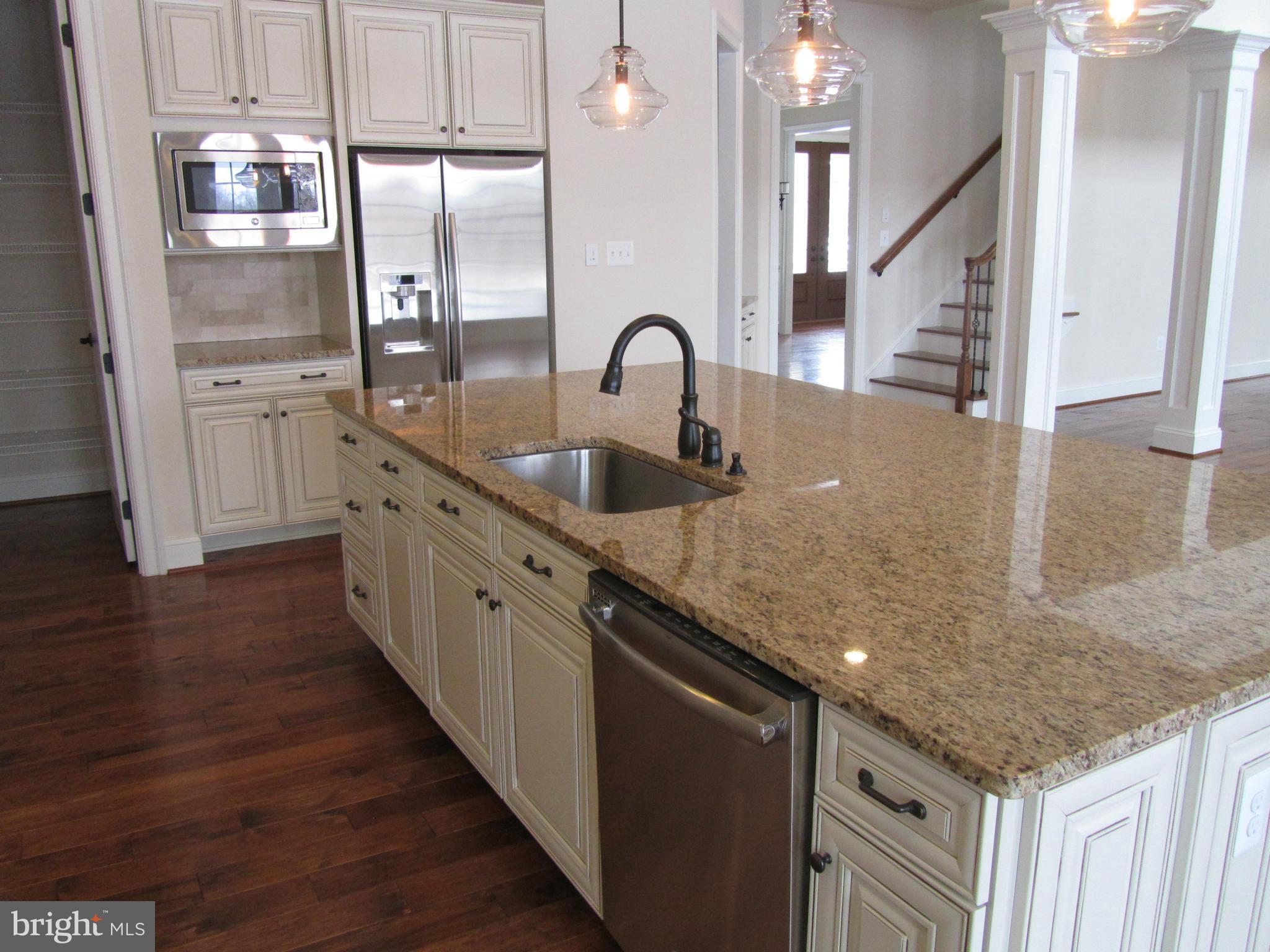 6935 Warfield Road Laytonsville, MD 20882 - Photo 13 of 30 Kitchen