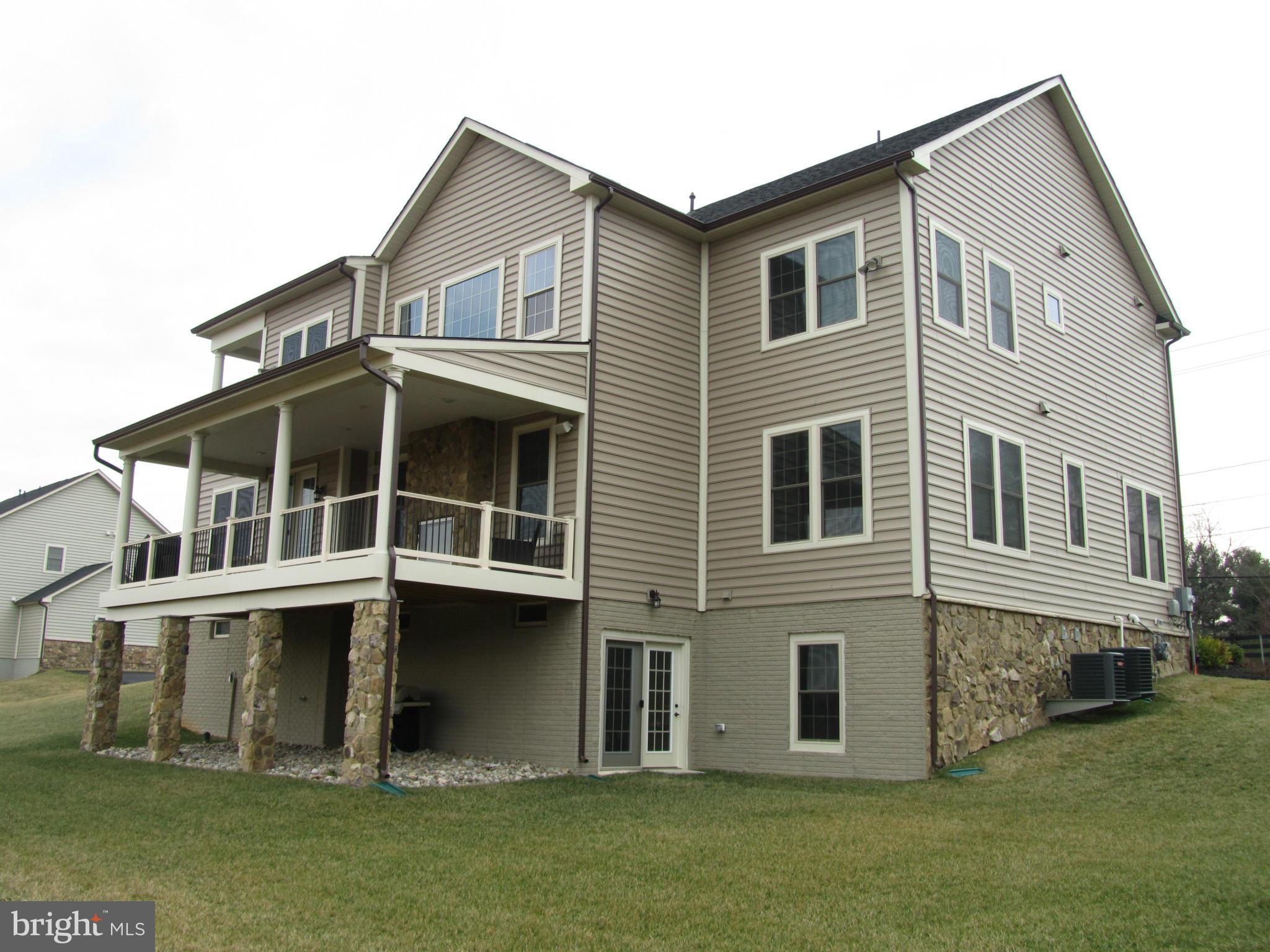 6935 Warfield Road Laytonsville, MD 20882 - Photo 28 of 30 Exterior (Rear)