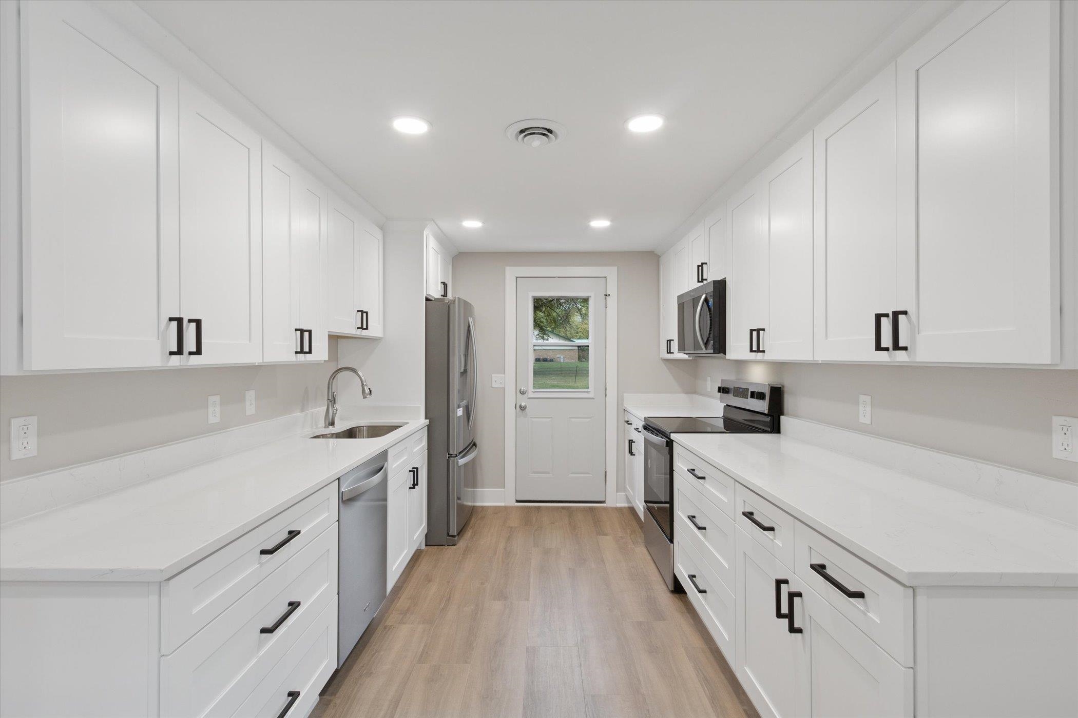 3716 West 5th Street Afton, WI 53501 - Photo 8 of 41