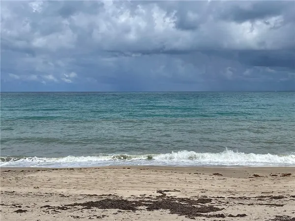 $2,850 | 9900 South Ocean Drive, Unit 704, Jensen Beach, FL 34957