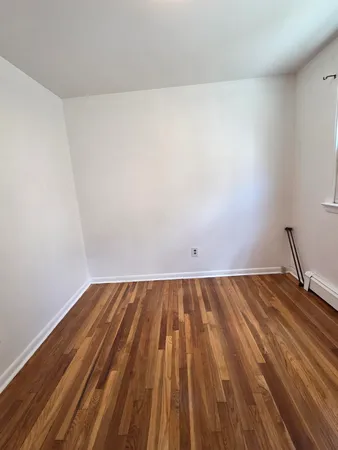 $3,000 | 777 Montgomery Street, Unit 1, Jersey City, NJ 07306