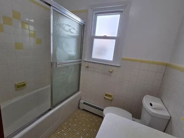 $3,000 | 777 Montgomery Street, Unit 1, Jersey City, NJ 07306