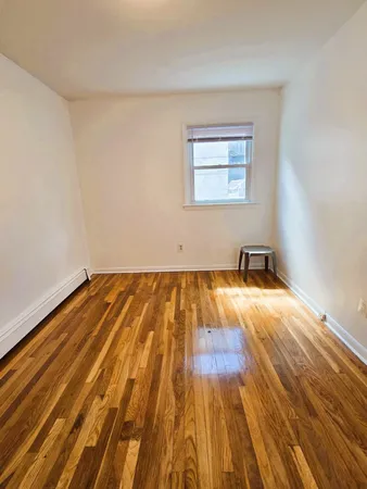 $3,000 | 777 Montgomery Street, Unit 1, Jersey City, NJ 07306