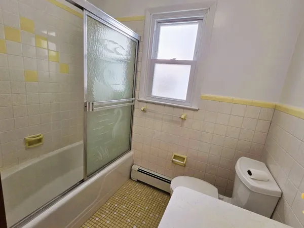 $3,000 | 777 Montgomery Street, Unit 1, Jersey City, NJ 07306