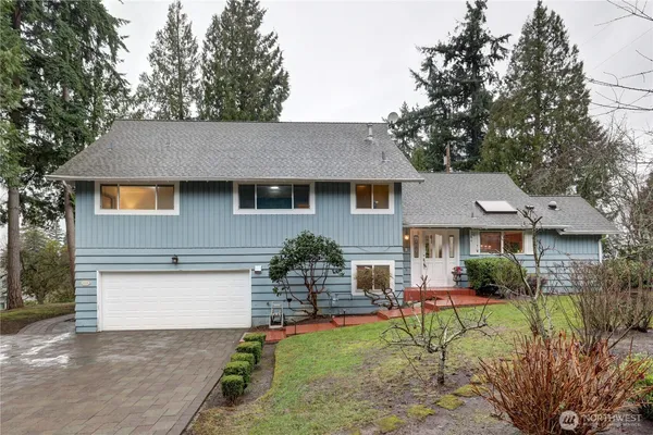 $6,000 | 10538 Northeast 48th Place, Kirkland, WA 98033