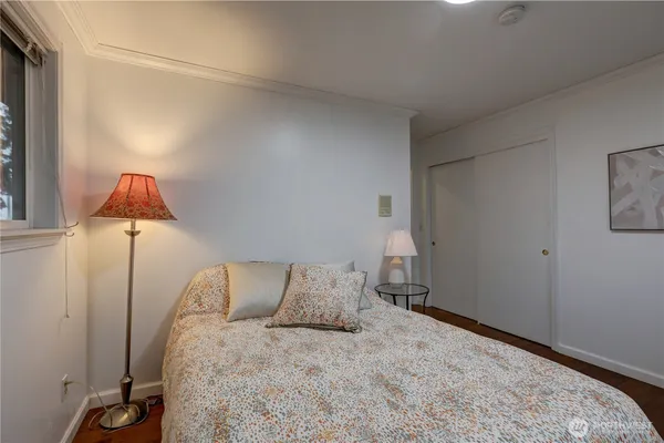 $6,000 | 10538 Northeast 48th Place, Kirkland, WA 98033