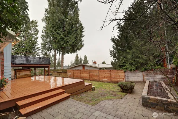$6,000 | 10538 Northeast 48th Place, Kirkland, WA 98033