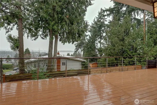 $6,000 | 10538 Northeast 48th Place, Kirkland, WA 98033